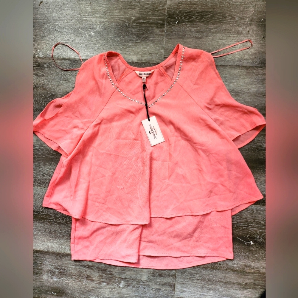 Juicy couture cold shoulder blouse